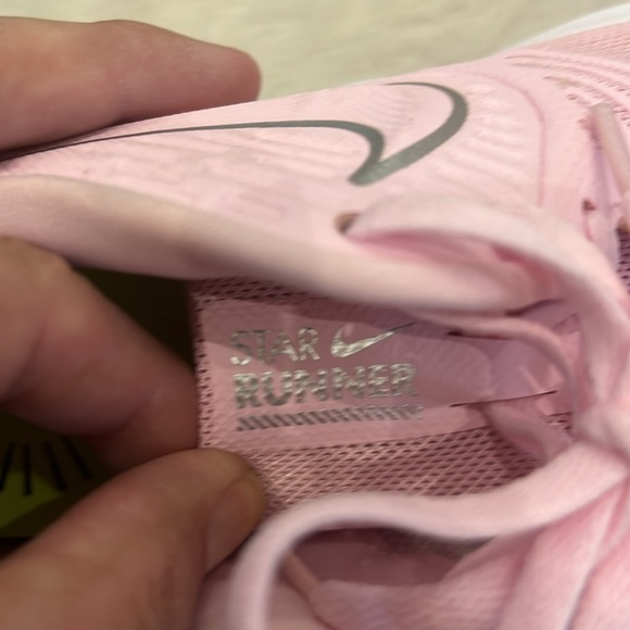 Youth pink Star Runners.  Size Y4.  Worn once. - Picture 6 of 8